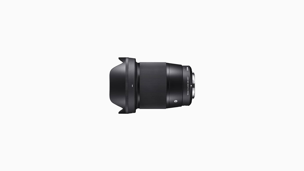 Sigma DC DN F1.4 16mm lens