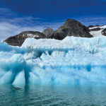 Glacier-Icebergs-3