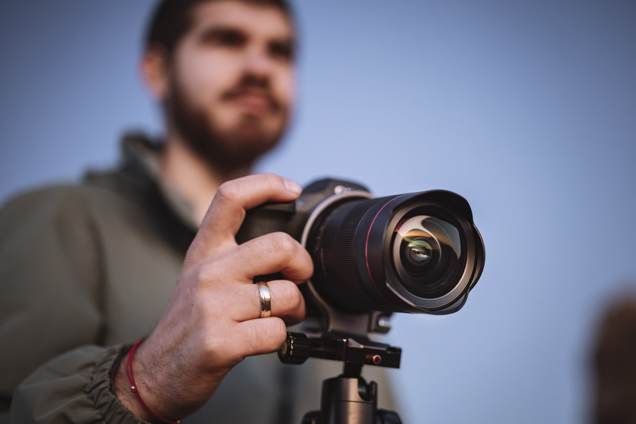 Canon_RF 14mm F1.4L VCM_Lifestyle