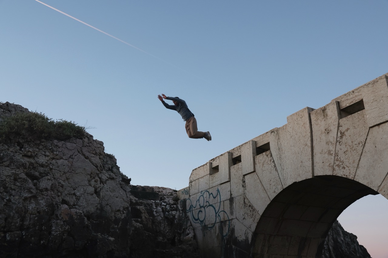 canon jumping image